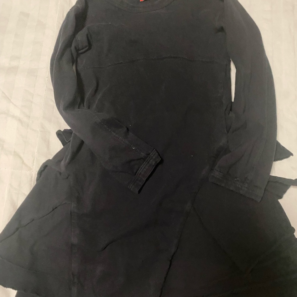 Not added sugar black dress